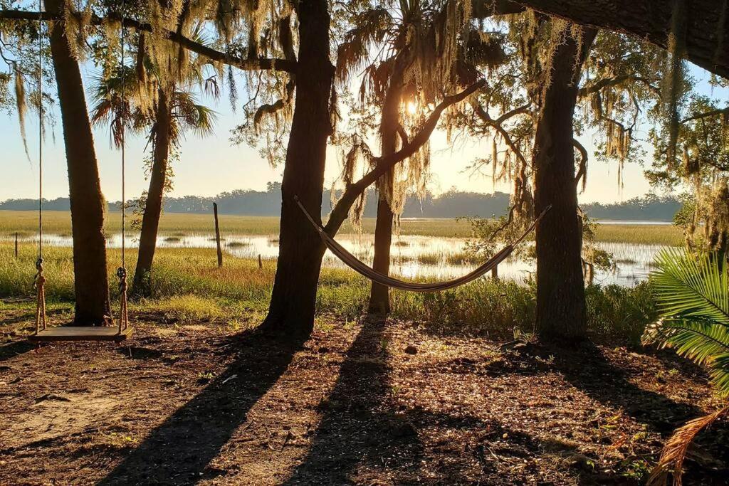 Secluded Tiny House By The Marsh With Hunting Island Beach Pass Frogmore Kültér fotó